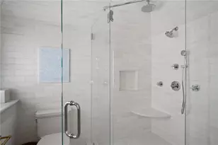 50 Cliff Ave, Newport, RI 02840 - Photo 32