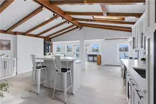 462 Lake Shore Dr, Warwick, RI 02889 - Photo 6