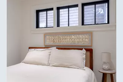 7 Dearborn Street #1, Newport, RI 02840 - Photo 8