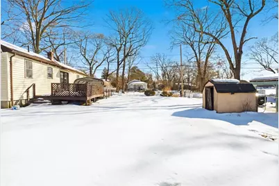 201 Hollis Avenue, Warwick, RI 02889 - Photo 12