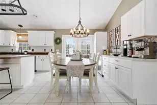 98 Cedar Grove Dr, Exeter, RI 02822 - Photo 14