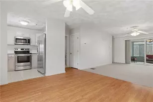 720 Putnam Pike, Smithfield, RI 02828 - Photo 6