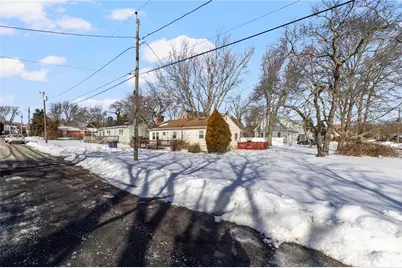 8 Anchorage Road, Narragansett, RI 02882 - Photo 6