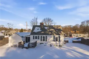 44 Woodstock Dr, Warwick, RI 02889 - Photo 24