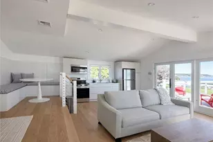 193 Seaconnet Blvd, Portsmouth, RI 02871 - Photo 6