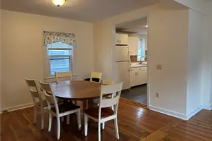 23 Carey St, Newport, RI 02840 - Photo 16