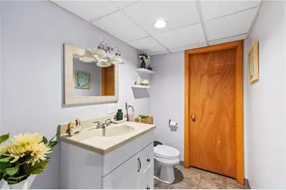 46 Auburn Avenue, Johnston, RI 02919 - Photo 24