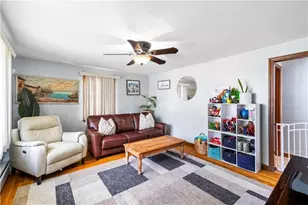 46 Auburn Ave, Johnston, RI 02919 - Photo 16