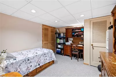 46 Auburn Avenue, Johnston, RI 02919 - Photo 30