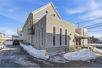 544 Douglas Avenue, Providence, RI 02908 - Photo 22