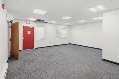 544 Douglas Avenue, Providence, RI 02908 - Photo 8