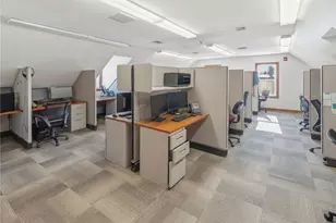 544 Douglas Ave, Providence, RI 02908 - Photo 10