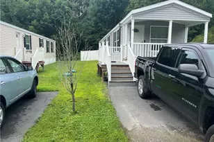 14 Hemlock Rd, Glocester, RI 02814 - Photo 2