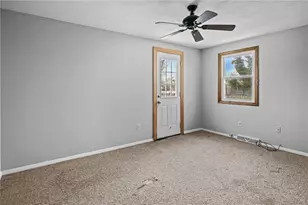 57 Whirlaway Pl, Pawtucket, RI 02861 - Photo 18