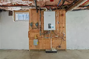 29 Ide Ave, East Providence, RI 02914 - Photo 28