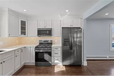 29 Ide Avenue, East Providence, RI 02914 - Photo 12