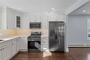 29 Ide Ave, East Providence, RI 02914 - Photo 12