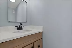 29 Ide Ave, East Providence, RI 02914 - Photo 16