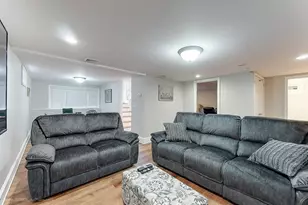 7 Wilbur Ave, Newport, RI 02840 - Photo 14