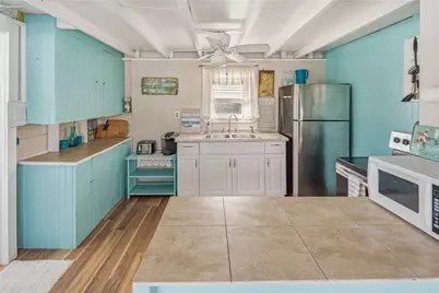 27 Benson Avenue, Westerly, RI 02891 - Photo 12