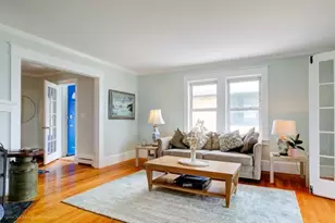 32 Esplanade St, Middletown, RI 02842 - Photo 16