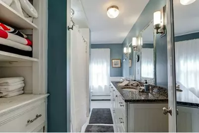 32 Esplanade Street, Middletown, RI 02842 - Photo 34