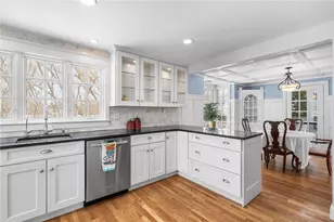 224 Centre St, East Providence, RI 02916 - Photo 12