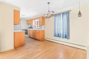 31 Archdale Dr, Warwick, RI 02889 - Photo 10