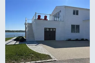 193 Seaconnet Boulevard, Portsmouth, RI 02871 - Photo 12
