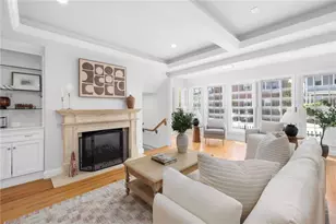 30 S Angell St, Providence, RI 02906 - Photo 10