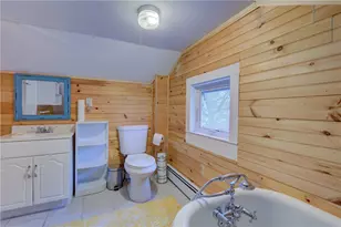 333 Greenwood Ave, Warwick, RI 02886 - Photo 24