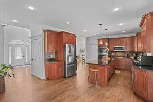 47 Austin Dr, Cumberland, RI 02864 - Photo 16