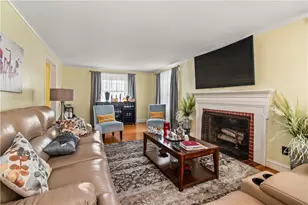 29 Poppy Dr, Cranston, RI 02920 - Photo 16