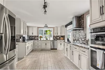 29 Poppy Drive, Cranston, RI 02920 - Photo 18