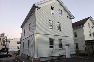 132 Putnam St, Providence, RI 02909 - Photo 4