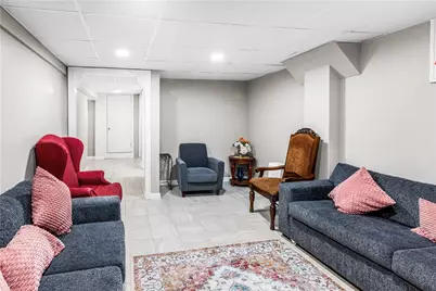 210 Lynch Street, Providence, RI 02908 - Photo 20