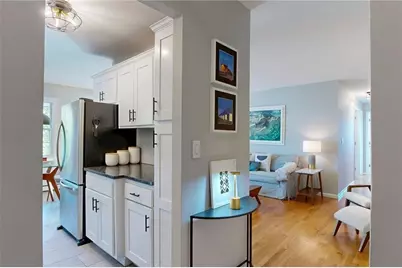 43 Bullocks Point Avenue #4C, East Providence, RI 02915 - Photo 6