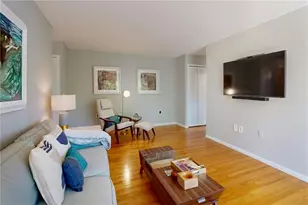 43 Bullocks Point Ave, Riverside, RI 02915 - Photo 4