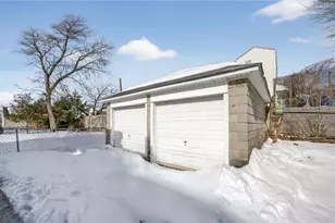 79 Chestnut Hill Ave, Cranston, RI 02920 - Photo 18