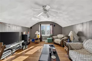 15 Vallone Rd, Cranston, RI 02920 - Photo 34