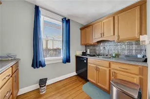 15 Vallone Rd, Cranston, RI 02920 - Photo 20