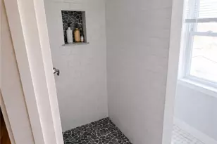 410 Wood St, Bristol, RI 02809 - Photo 8