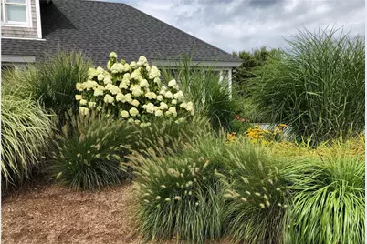 611 Wolcott Avenue, Middletown, RI 02842 - Photo 24