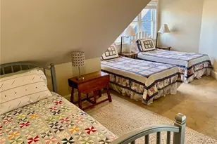 611 Wolcott Ave, Middletown, RI 02842 - Photo 20