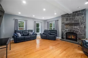 151 Drum Rock Ave Ave, Warwick, RI 02886 - Photo 18