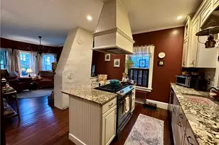 172 Bluff Ave, Cranston, RI 02905 - Photo 6