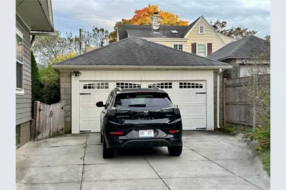 172 Bluff Avenue, Cranston, RI 02905 - Photo 38