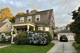 172 Bluff Ave, Cranston, RI 02905 - Photo 1