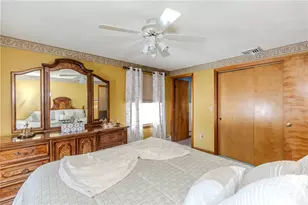 17 Tremont St St, North Providence, RI 02904 - Photo 22