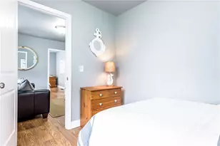 8 Green Pl, Newport, RI 02840 - Photo 16